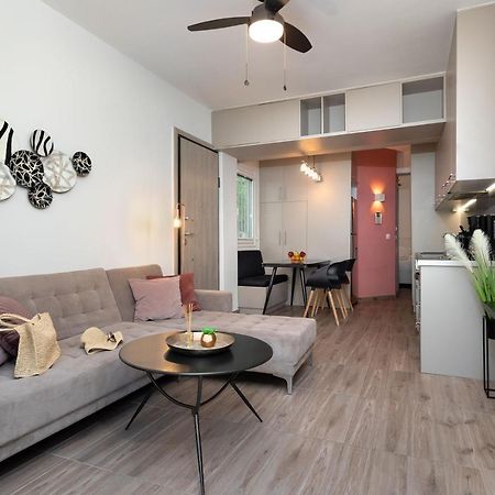 Mystique 2 Bd Aparment By Blupine Apartment Athens Ngoại thất bức ảnh