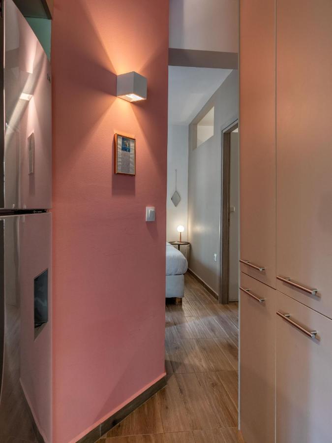 Mystique 2 Bd Aparment By Blupine Apartment Athens Ngoại thất bức ảnh